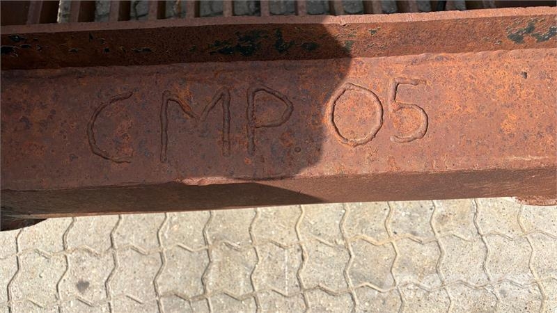 Beco Multiskovl 1320mm Beco Multiskovl med originalt CA دلاء