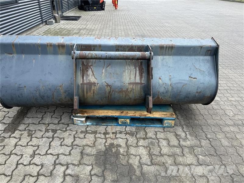 Bobcat 235cm læsse skovl Bobcat teleskoplæsser Teleskopski viličarji