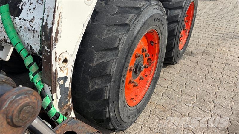 Bobcat 75-1 Kompakt og robust Bobcat 751 minilæsser til s Minilæsser - knækstyret