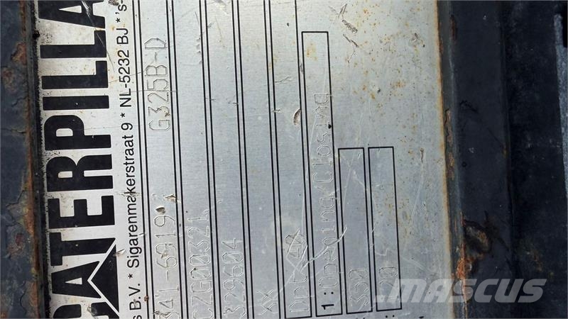 CAT 341-6919 Massiv og original Caterpillar G325B-D So Další