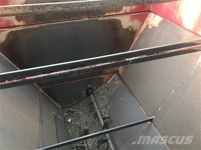  Egedal grus udlægger Egedal grusudlægger Egyéb mezőgazdasági gépek