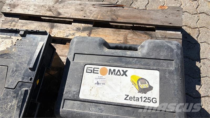  Geomax Zeta 125 G Kloaklaser med 110mm + 160mm rør ماكينات زراعية - غير ذلك