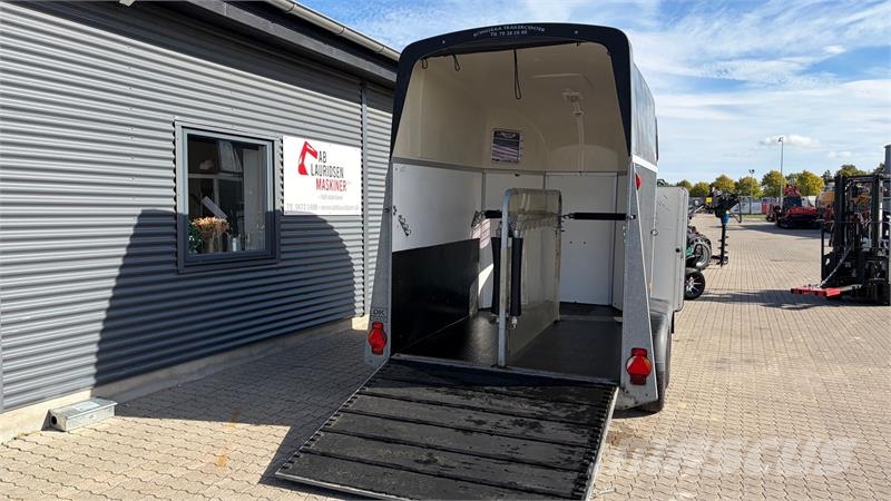Humbaur Balios hestetrailer Tysk topkvalitet, velholdt og Egyéb pótkocsik