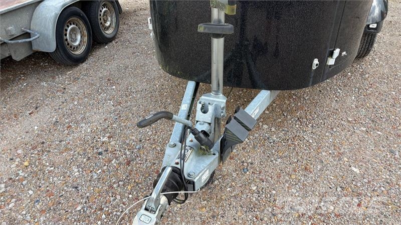 Humbaur Maximus 2 Deluxe 2700 Hestetrailer - Eksklusiv Hum Λοιπές ρυμούλκες