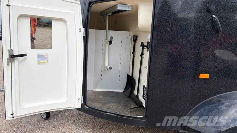 Humbaur Maximus 2 Deluxe 2700 Hestetrailer - Eksklusiv Hum Λοιπές ρυμούλκες