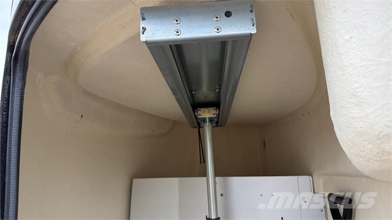 Humbaur Maximus 2 Deluxe 2700 Hestetrailer - Eksklusiv Hum Λοιπές ρυμούλκες