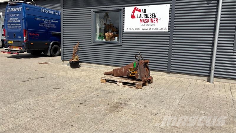 - - - Hydraulisk 8t oliehammer med S50-skifte (Ned Hammers / Breakers