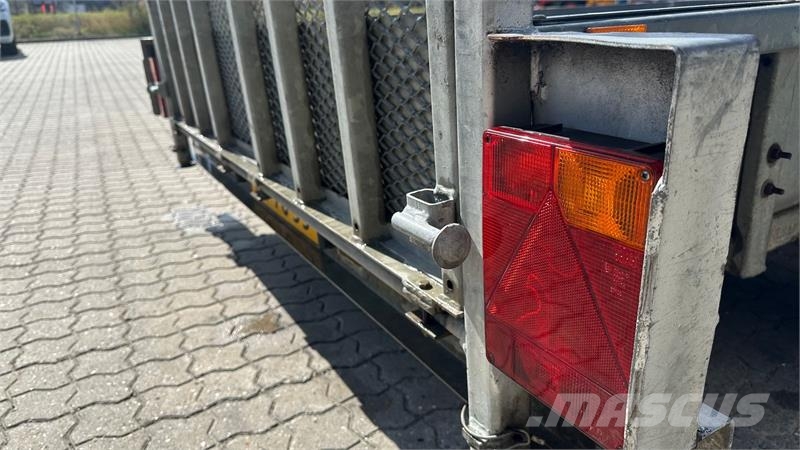 Indespension V675 Otros remolques