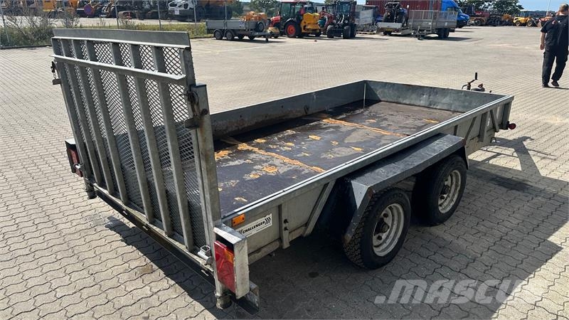 Indespension V675 Otros remolques