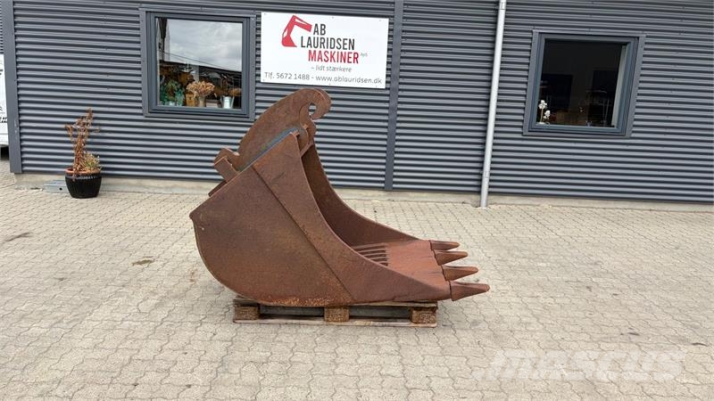 - - - Kraftig 100 cm risteskovl med CW40 ophæng - 鏟斗