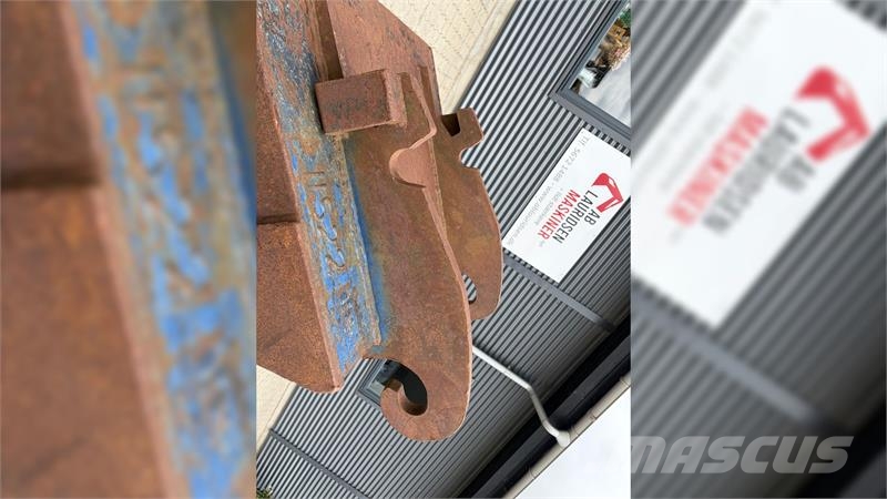 - - - Kraftig 100 cm risteskovl med CW40 ophæng - 鏟斗