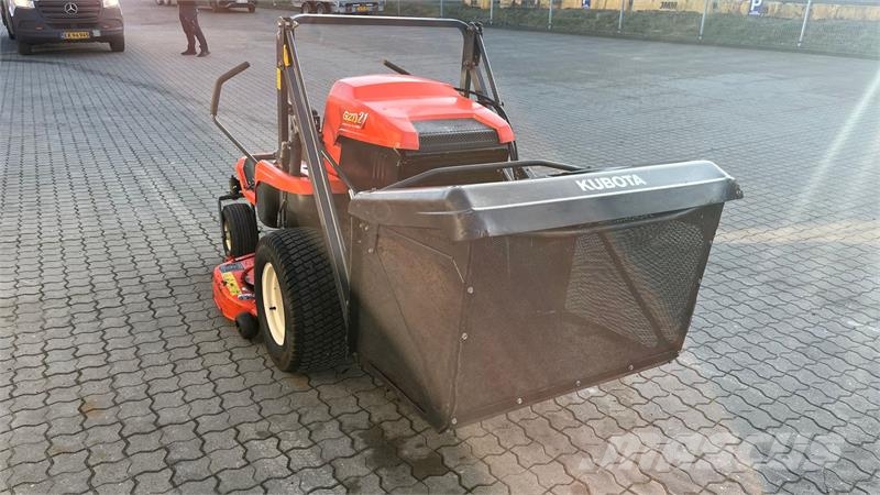Kubota GZD21 Zeroturn med opsamler Sitteklippere