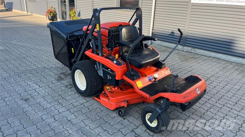 Kubota GZD21 Zeroturn med opsamler Sitteklippere