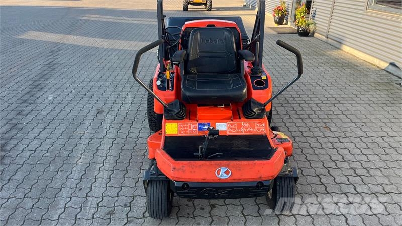 Kubota GZD21 Zeroturn med opsamler Sitteklippere