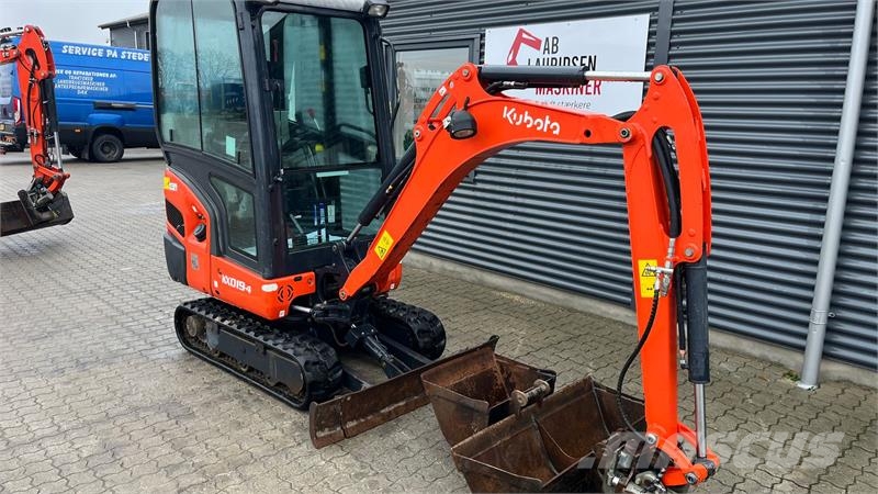 Kubota KX019-4 Tiltman med hydraulisk skovlskifte Mini ekskavatörler, 7 tona dek