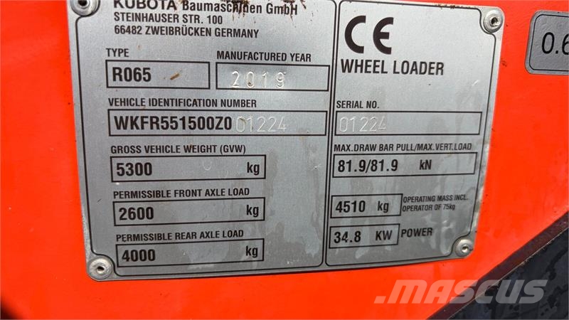 Kubota R065HW Skifte: Volvo L30 小型裝載機