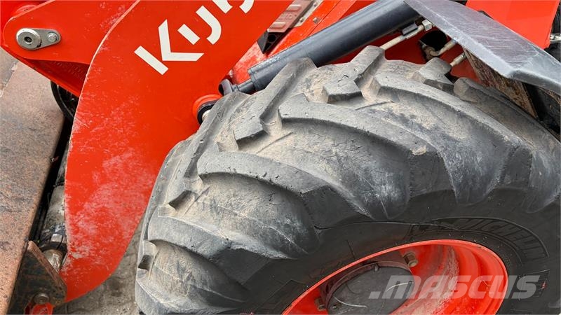 Kubota R065HW Skifte: Volvo L30 小型裝載機