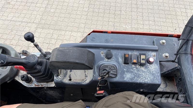Kubota R065HW Skifte: Volvo L30 小型裝載機