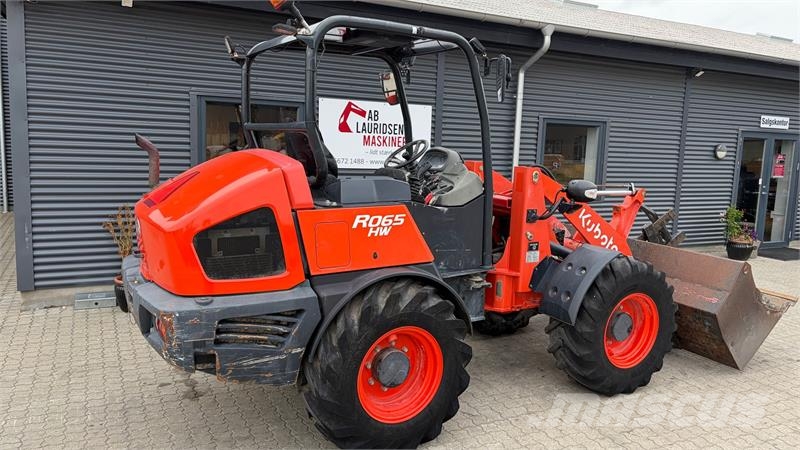 Kubota R065HW Skifte: Volvo L30 小型裝載機