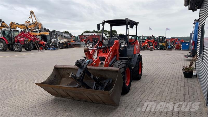 Kubota R065HW Skifte: Volvo L30 小型裝載機