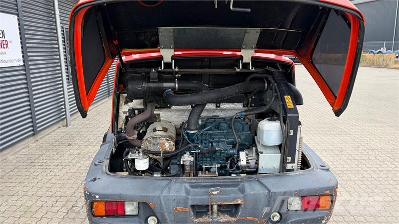Kubota R065HW Skifte: Volvo L30 小型裝載機