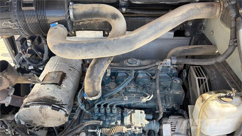 Kubota R065HW Skifte: Volvo L30 小型裝載機