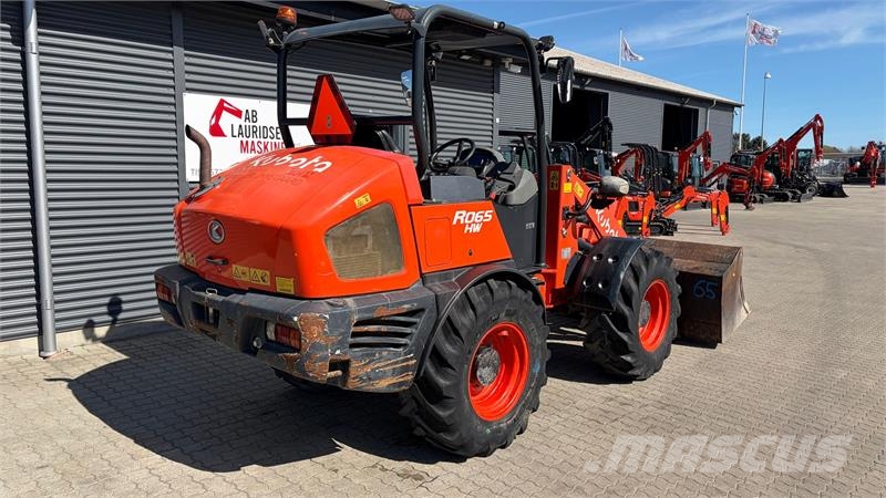 Kubota R065HW Skifte: Volvo L30 小型裝載機