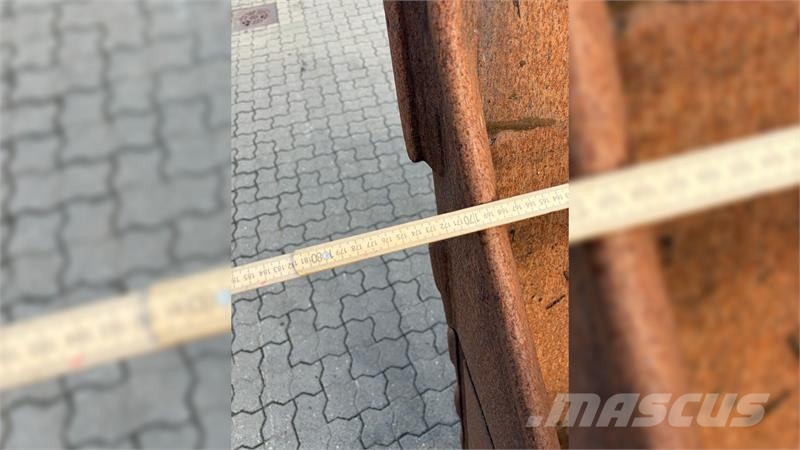 - - - Massiv og kraftig hydraulisk kipbar gravesko 鏟斗