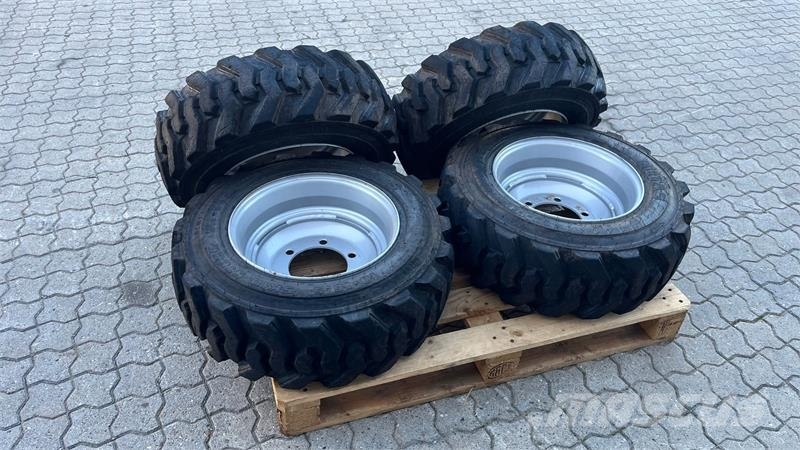 Mitas 10-16,5 komplethjul minilæsser Tyres, wheels and rims