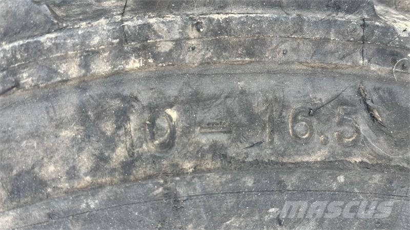 Mitas 10-16,5 komplethjul minilæsser Tyres, wheels and rims