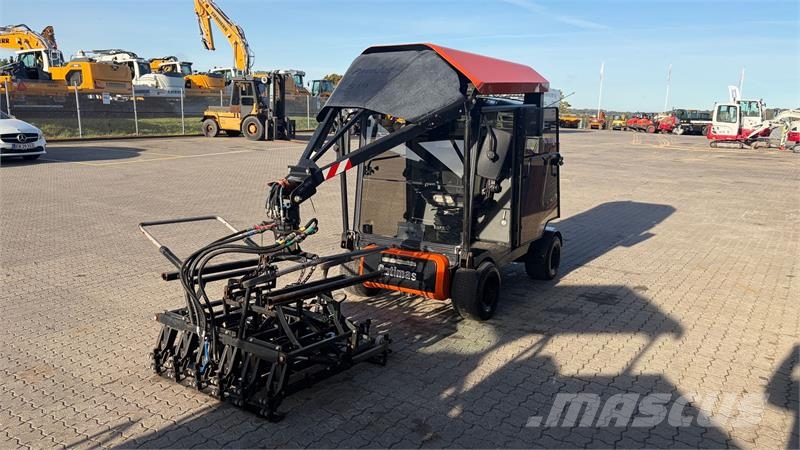 Optimas PaveJet S19 Fliselægningsmaskine med hydrauliske b Terreinbeheermachines - overige