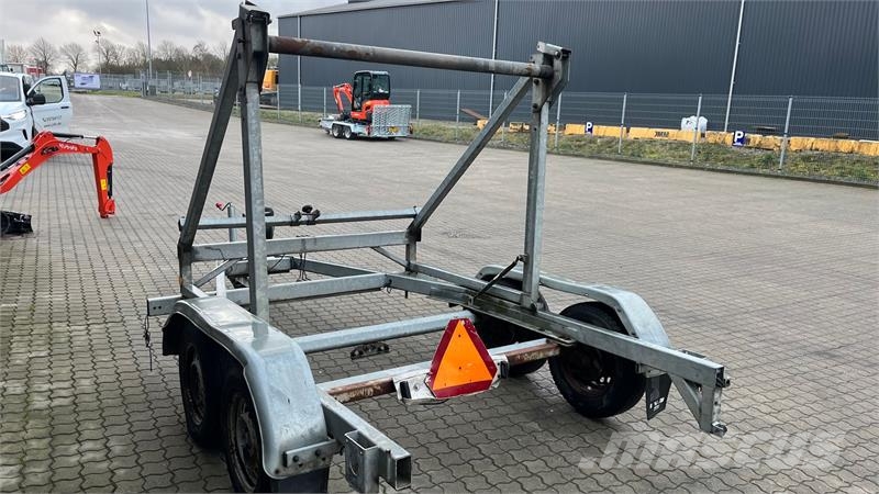 PMV 2600 2600kg kabeltrailer Citas piekabes