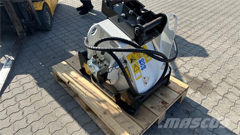 Simex PLB300 Pulveriser (Demolition Crusher )