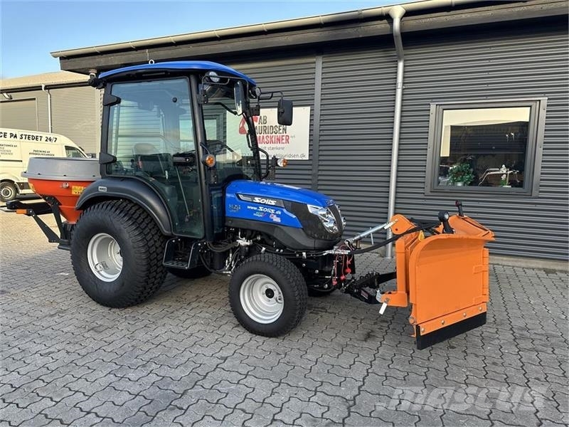 Solis H26 HST Med V-Plov & Pendulspreder Traktoriai