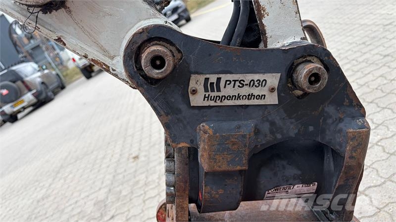 Takeuchi TB230 Powertilt & 1 meter svenskerskovl + Stor LED Minigravemaskiner