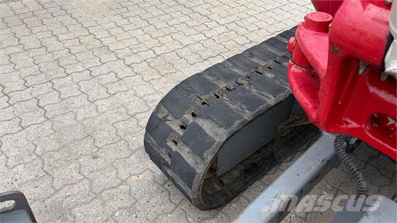 Takeuchi TB230 Powertilt & 1 meter svenskerskovl + Stor LED Minigravemaskiner