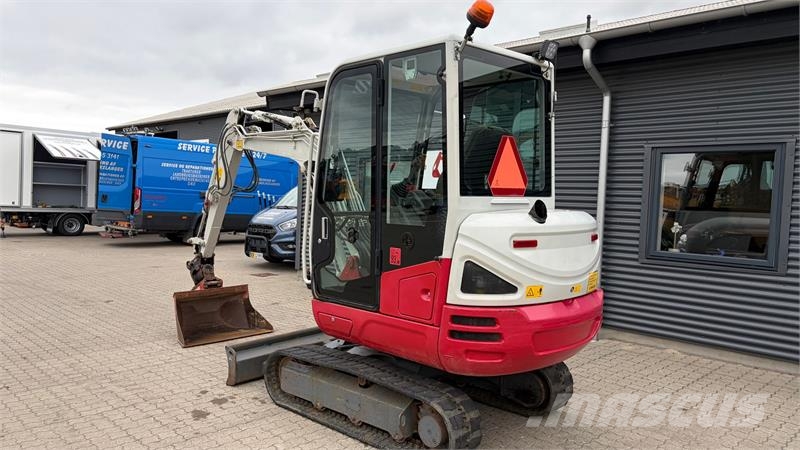 Takeuchi TB230 Powertilt & 1 meter svenskerskovl + Stor LED Minigravemaskiner