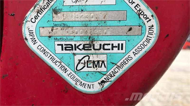 Takeuchi TB230 S40 skifte Міні-екскаватори < 7т