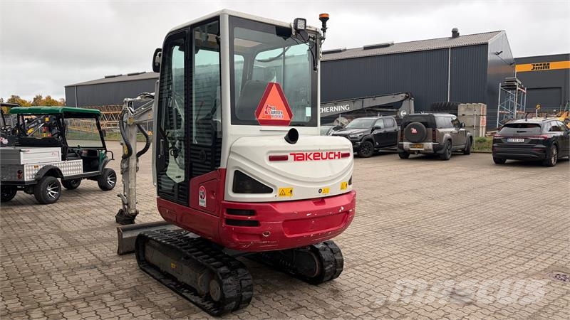 Takeuchi TB230 S40 skifte Міні-екскаватори < 7т