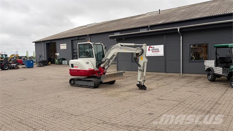 Takeuchi TB240 Mini excavators < 7t (Mini diggers)
