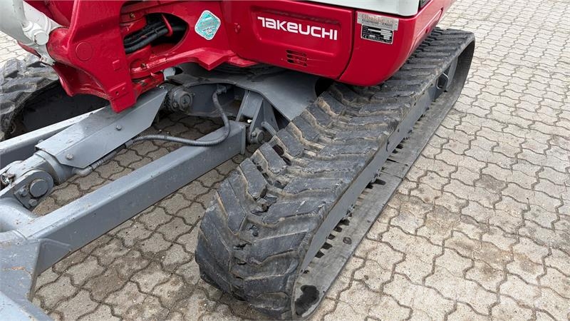 Takeuchi TB240 Mini excavators < 7t (Mini diggers)