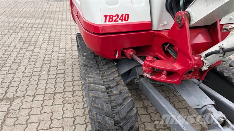 Takeuchi TB240 Mini excavators < 7t (Mini diggers)