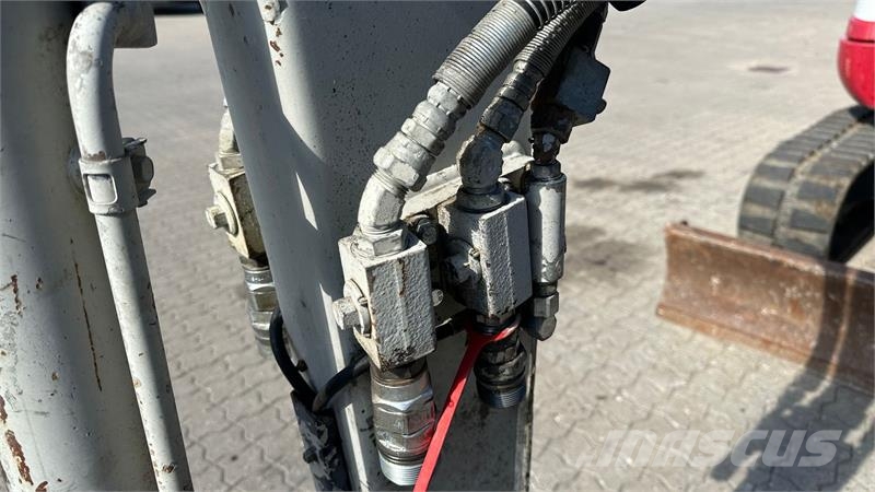 Takeuchi TB240 JST-skifte Kāpurķēžu ekskavatori