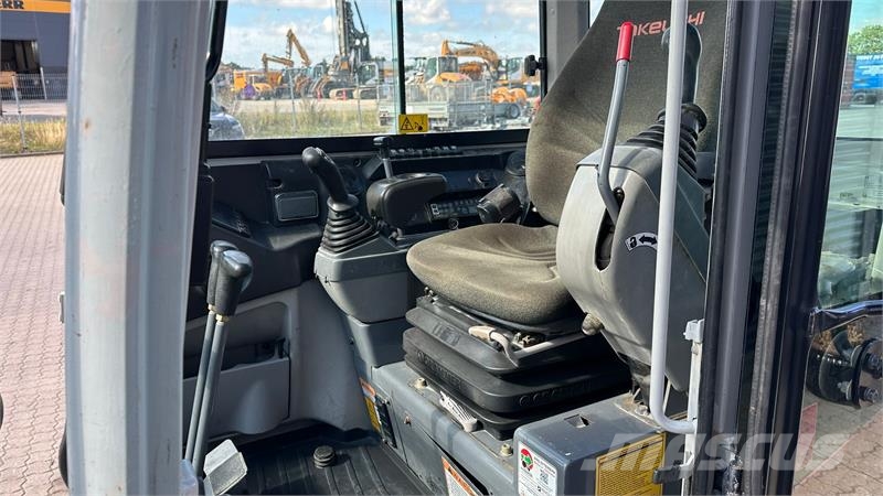 Takeuchi TB240 JST-skifte Kāpurķēžu ekskavatori
