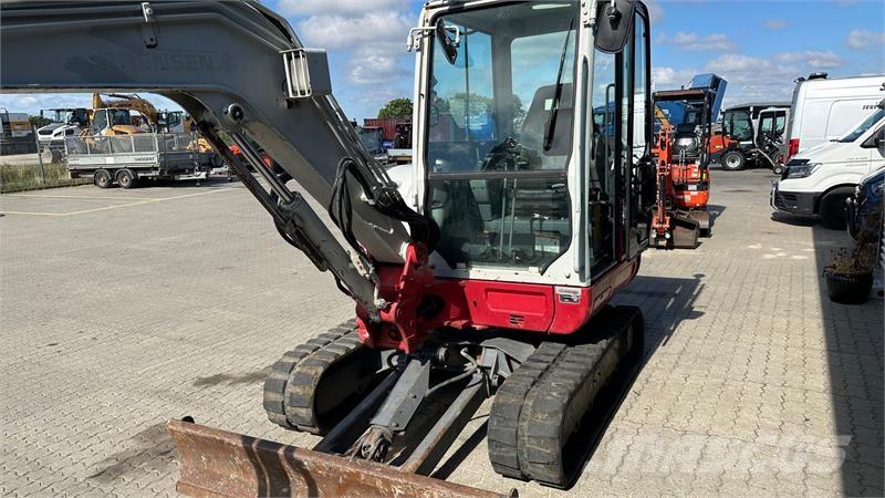 Takeuchi TB240 JST-skifte Kāpurķēžu ekskavatori