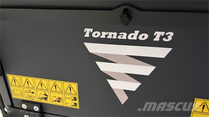 Timan 3330 Feje- / sugemaskine m/Tornado T2a anlæg Poljoprivreda – ostalo