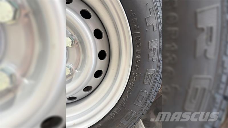 Variant 3518 M4 مقطورات أخرى