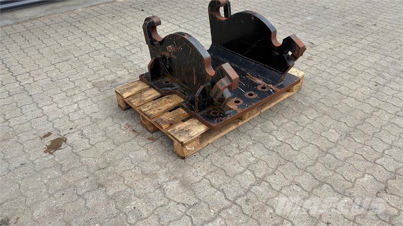 - - - Verachtert CW45 Verachtert CW45 adapterplade Sonstige Landmaschinen