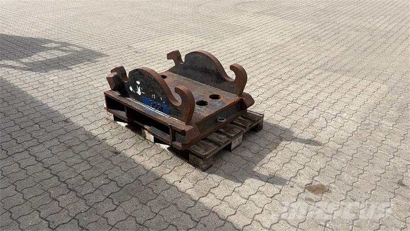 Verachtert CW45S Kraftig Verachtert CW45 / CW45S adapterplade Сільгосптехніка - Інші