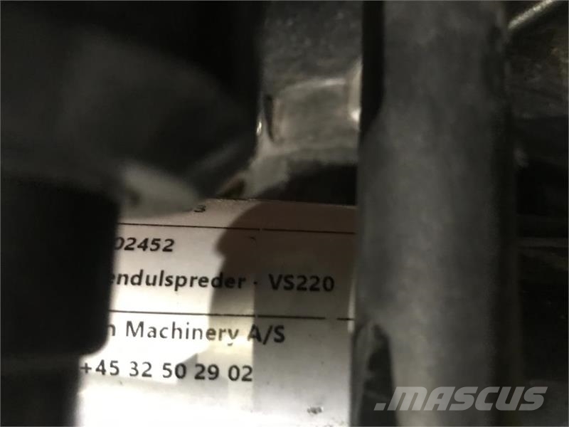 Vicon Kubota VS330 pendul spreder Posipači soli i peska